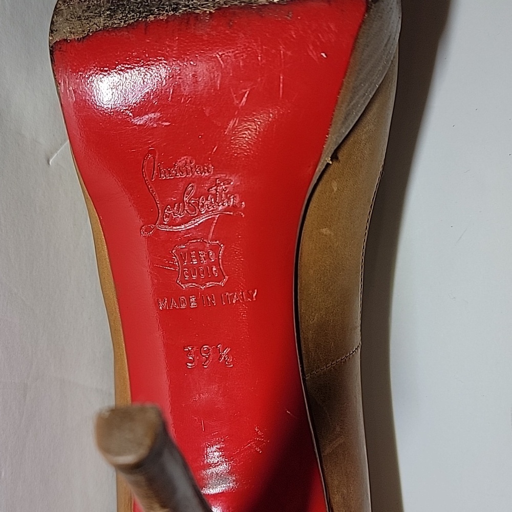 Christian Louboutin Leather red bottoms D'Orsay tan peep toe pumps 39.5 - Picture 7 of 13